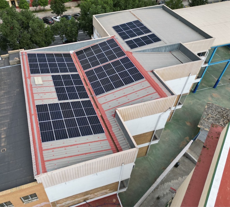 Instalación de placas solares Raci Energía y Solartec Renovables